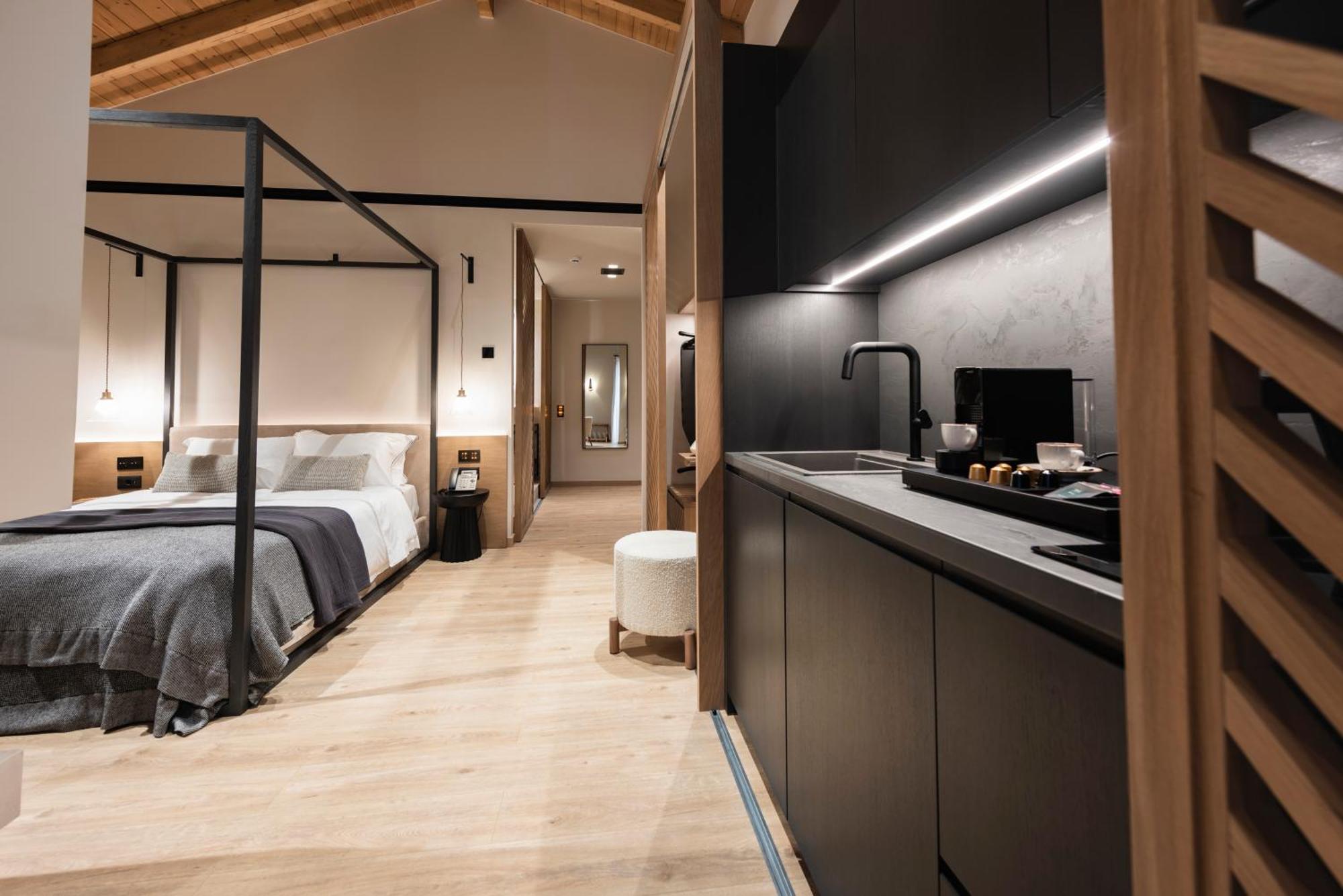 Revi Mountain Resort Boutique Hotel Καλάβρυτα Δωμάτιο φωτογραφία